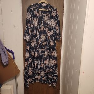 Torrid Long and Sheer Floral Kimono